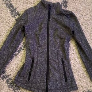 Heathers black lululemon define jacket! Size 0!